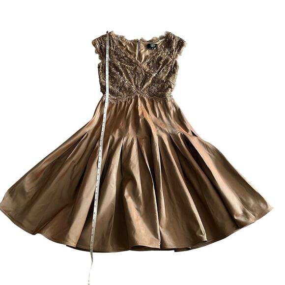 Tadashi Collection Beaded Fit Flare Shimmer Taffeta Nude Beige Cocktail Dress 6 - Picture 9 of 12